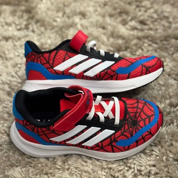 ADIDAS MARVEL SPIDER-MAN RUNFALCON 3.0 - size 13k NWOT - Picture 4 of 8